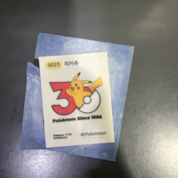 [BUNJANG] Pokemon Pikachu 30th Anniversary Sticker / 포켓몬스터 피카츄 30주년 띠부씰 포켓몬빵