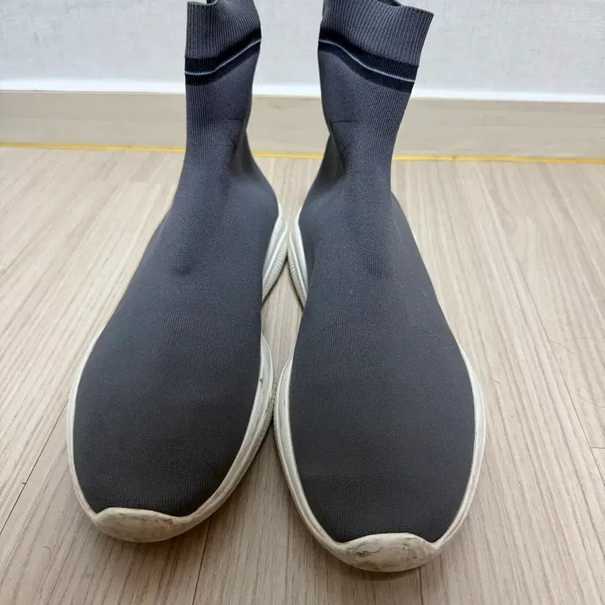 [BUNJANG] Prada Grey Sock Sneakers / 프라다 양말 스니커즈 회색
