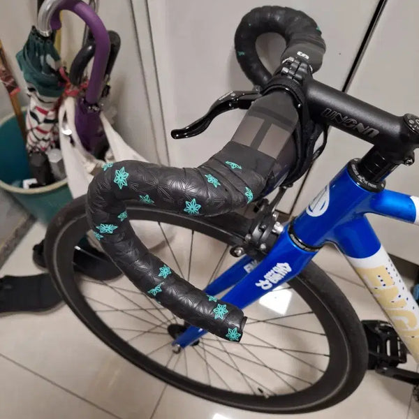[BUNJANG] Carbon Handlebar + Supacaz Bar Tape 420mm / 카본 핸들바+ 수파카즈 바테잎 420mm급처