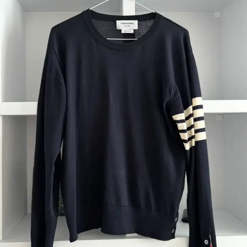 [BUNJANG] Thom Browne Navy Four Bar Armband Knit / 톰브라운 네이비 4선 완장 니트