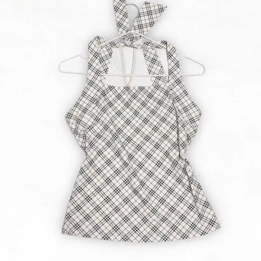 [BUNJANG] Burberry Blue Label Halterneck Ribbon Top / 대대장 버버리 블루라벨 홀터넥 리본