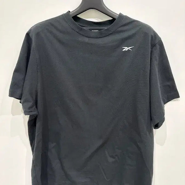 [BUNJANG] Reebok x Liful Classic Pocket T-Shirt / [M] 리복 X 라이풀 클래식 포켓 티셔츠