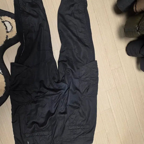 [BUNJANG] Stone Island Shadow Project Cargo Pants Black Size 52 / 스톤아일랜드 쉐도우 카고팬츠 블랙 52