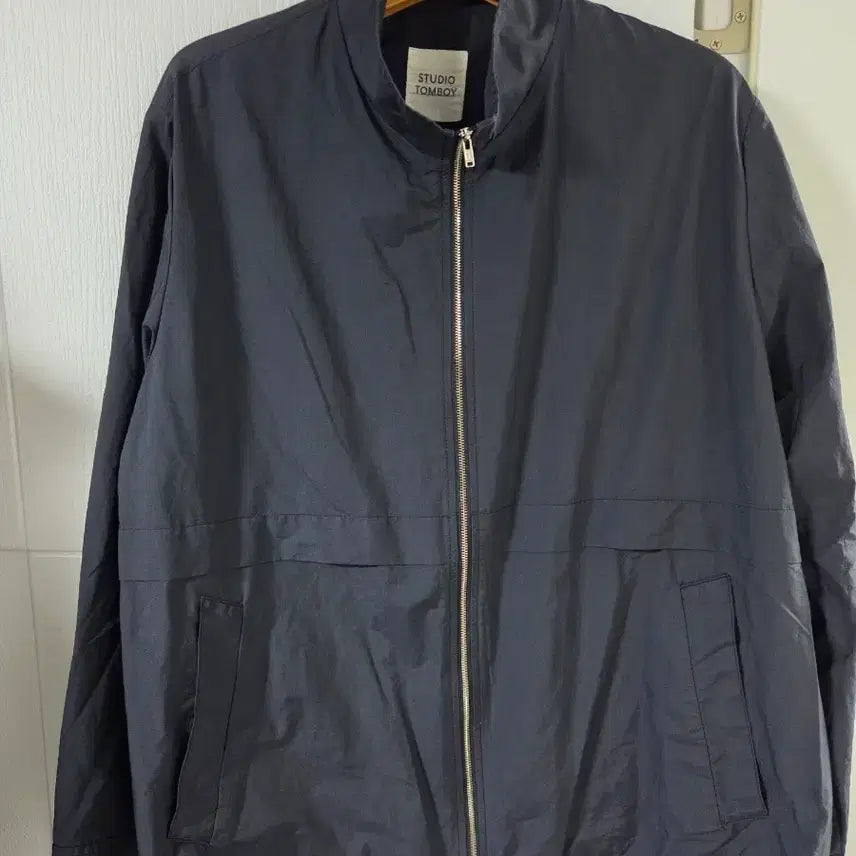 [BUNJANG] Studio Tomboy Navy Zip-Up Windbreaker / 스튜디오 톰보이 네이비 집업 바람막이