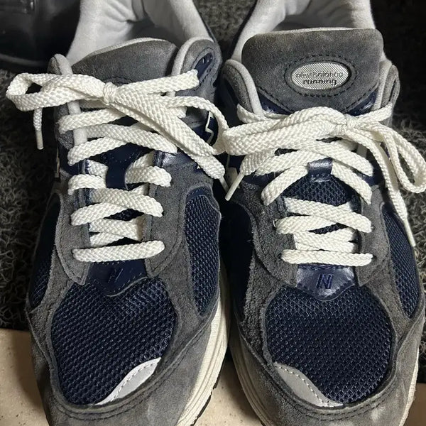 [BUNJANG] New Balance 2002R Navy Sneakers 265 / 뉴발란스 2002R 네이비 265