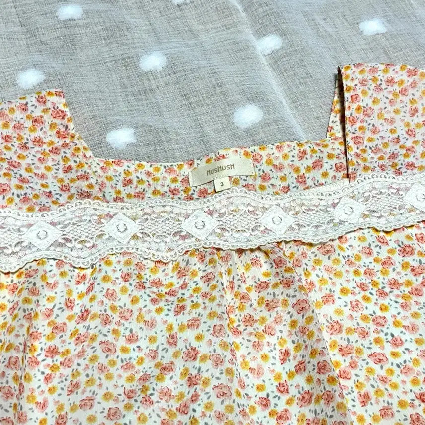 [BUNJANG] Hagumi Style Chiffon Coral Floral Dress / 하구미 스타일 쉬폰 모모 코랄색 잔꽃 원피스