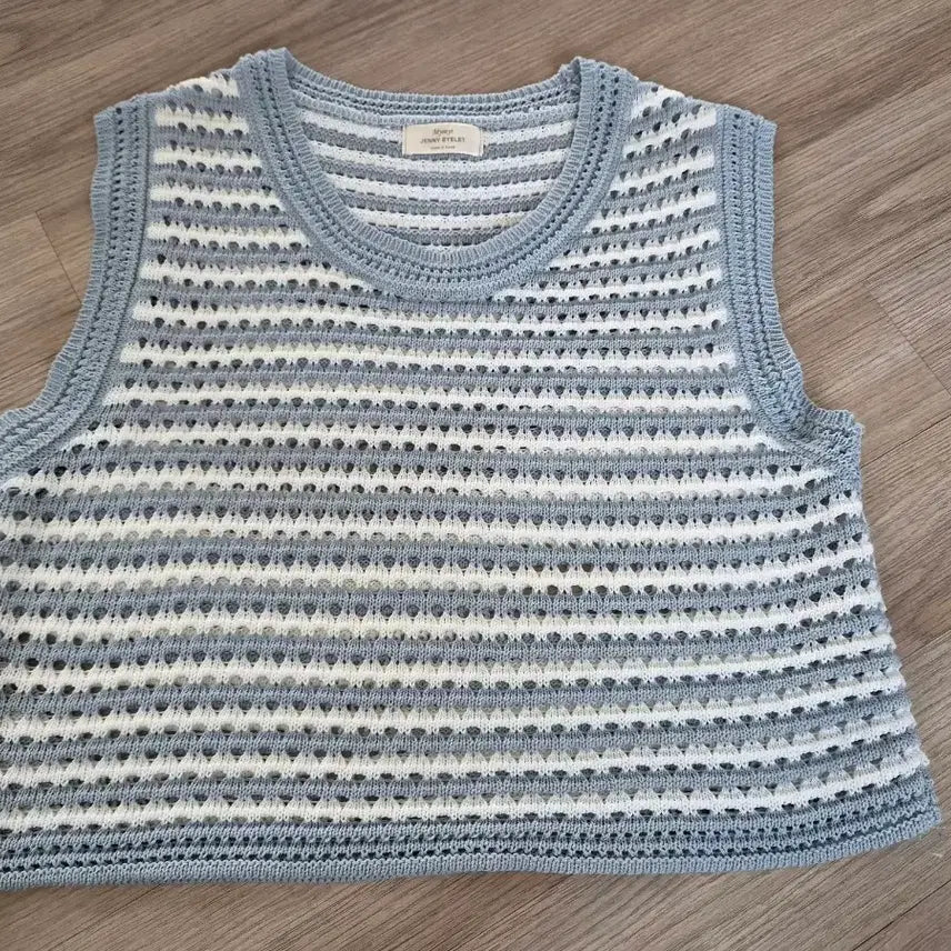 [BUNJANG] Light Blue Stripe Knit Vest / 하늘색 스트라이프 니트 베스트