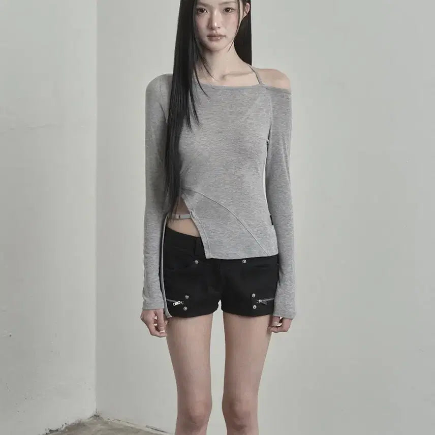 [BUNJANG] Inegi Grey Buckle Strap Cut-Out Top T-Shirt / 무료배송 그레이 이네기 버클 스트랩 컷아웃탑 inegi 티셔츠 슬리브
