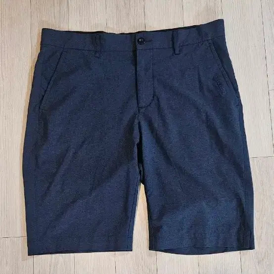 [BUNJANG] Titleist Men's Navy Shorts (Size 36) / 타이틀 리스트 남성 반바지 네이비 36