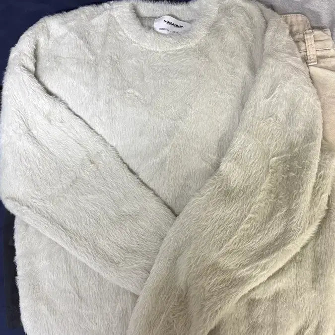 [BUNJANG] NOMANUAL Hairy Knit M / 노매뉴얼 헤어리 니트 m