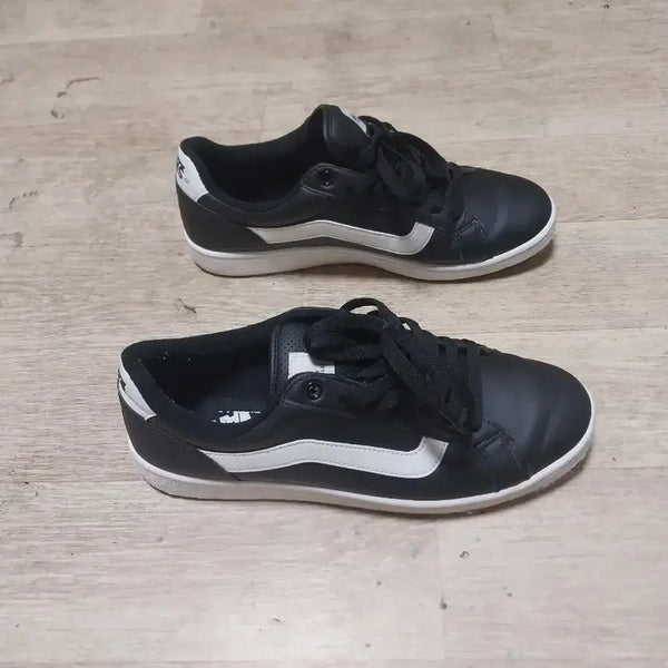 [BUNJANG] Vans Black Sneakers Size 270 / 반스 V2129/270) 검정 스니커즈