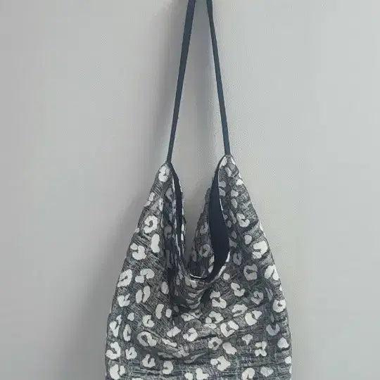[BUNJANG] Leopard Print Reversible Eco Bag / 호피양면에코백