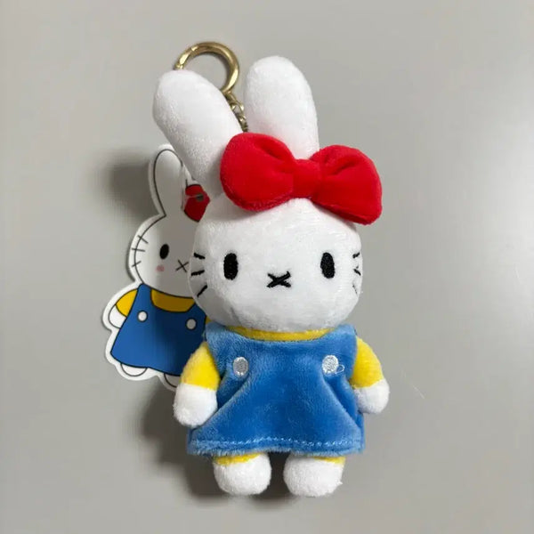 [BUNJANG] Hello Kitty x Miffy Overalls Plush Keychain / 헬로키티x미피 멜빵인형 미피키티 키링