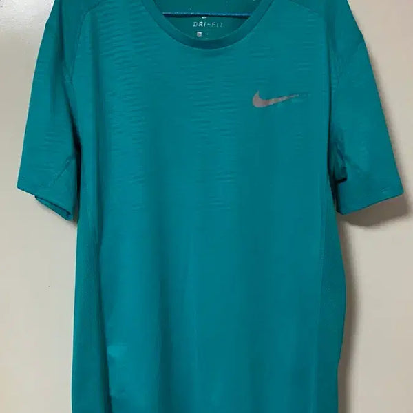 [BUNJANG] Nike Dri-FIT Short Sleeve T-Shirt - Teal - Size M / 나이키 드라이핏 반팔 티셔츠 청록색