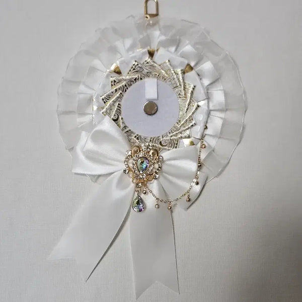[BUNJANG] Handmade Ita Bag Charm White Rosette Ribbon Keychain / (추가금X) 수제 주문제작 이타백 리본 로제트 키링 ㅡ 화이트
