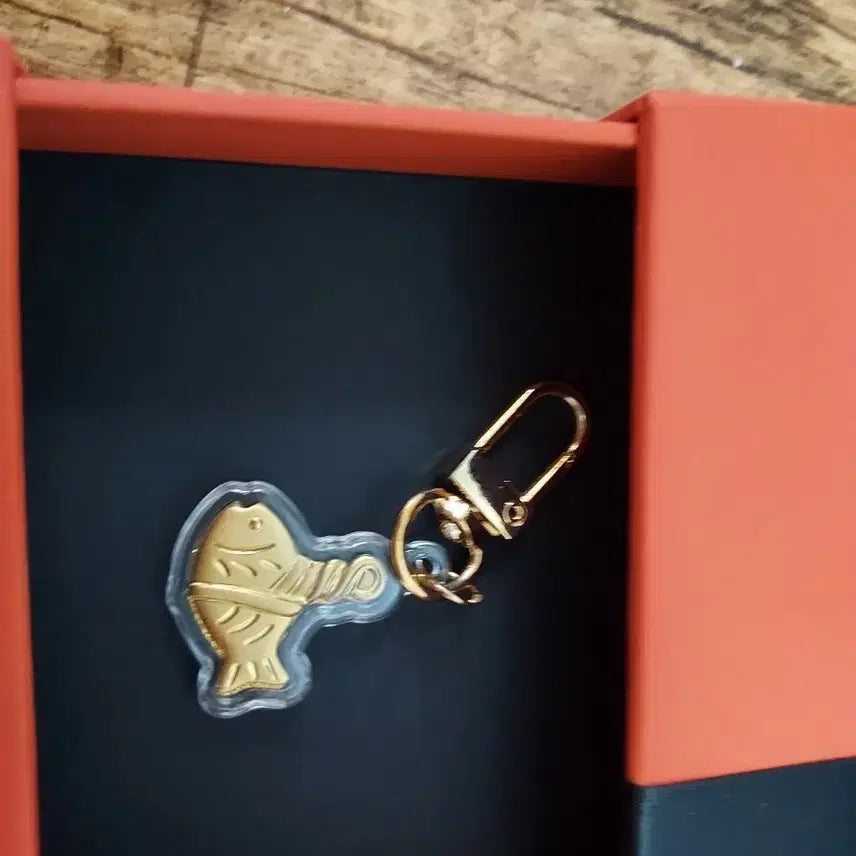 [BUNJANG] Fish Charm Keychain / 명태키링