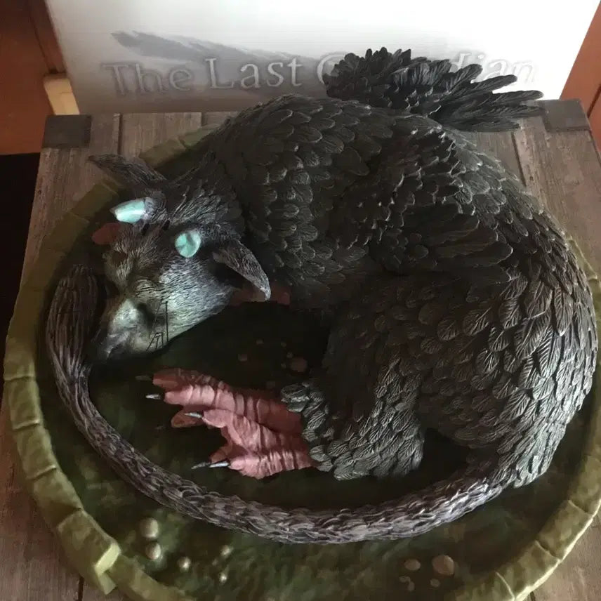 [BUNJANG] The Last Guardian Figure and Game / 라스트 가디언 피규어와 게임 팝니다