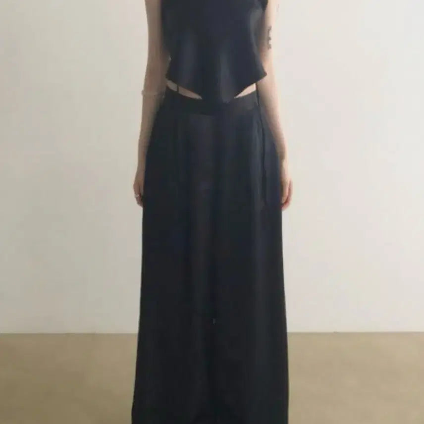 [BUNJANG] Adelio Glow Satin Wide Pants Black M / 아델리오 글로우 새틴 와이드 팬츠 블랙M