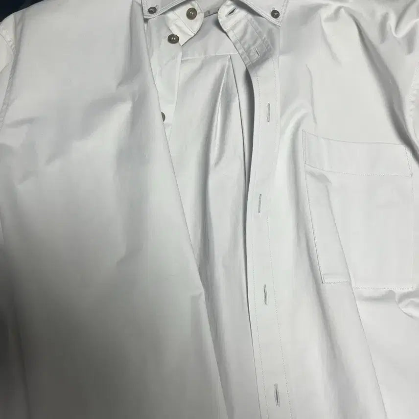 [BUNJANG] Bellie Chill Out Button Down Shirt Milky Pistachio L / 벨리에 칠 아웃 버튼다운 셔츠 밀키 피스타치오 L
