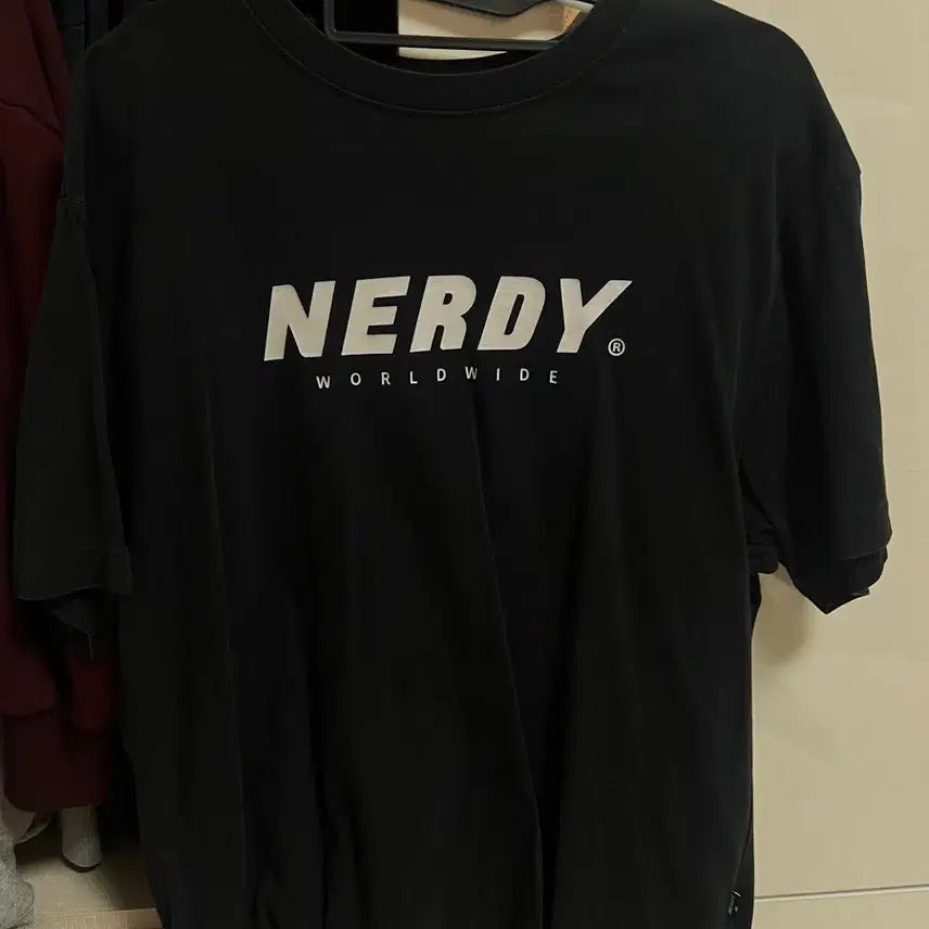 [BUNJANG] NERDY Short Sleeve T-Shirt Black Size S / 널디 반팔 s