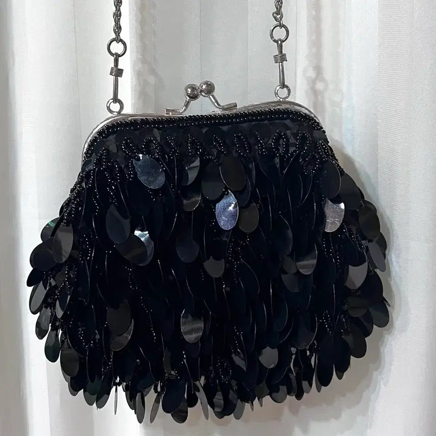 [BUNJANG] Small Black Sequin Chain Shoulder Bag / 스몰 블랙 스팽글 체인 숄더백 상태좋음