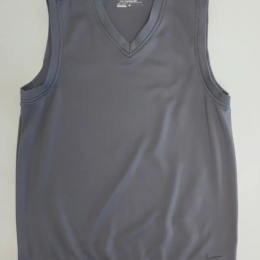 [BUNJANG] Nike Golf Sleeveless Vest Gray / 나이키  골프  민소매 죠끼  그레이