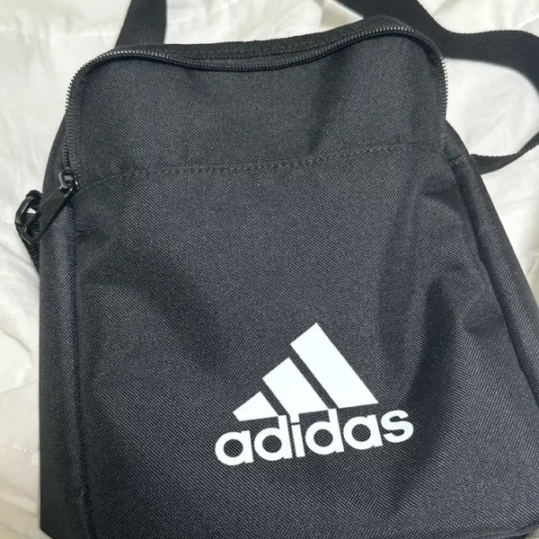 [BUNJANG] Adidas Logo Crossbody Bag / 아디다스 크로스백 팔아용!