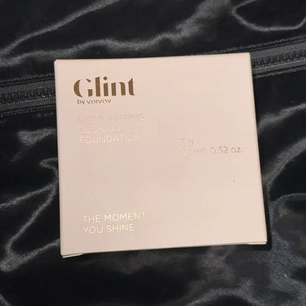 [BUNJANG] Glint Highlighting Cushion Foundation SPF 50+ PA++++ 21 Fair Pink / [새상품] 글린트 하이라이팅 쿠션 파운데이션 21호 페어핑크