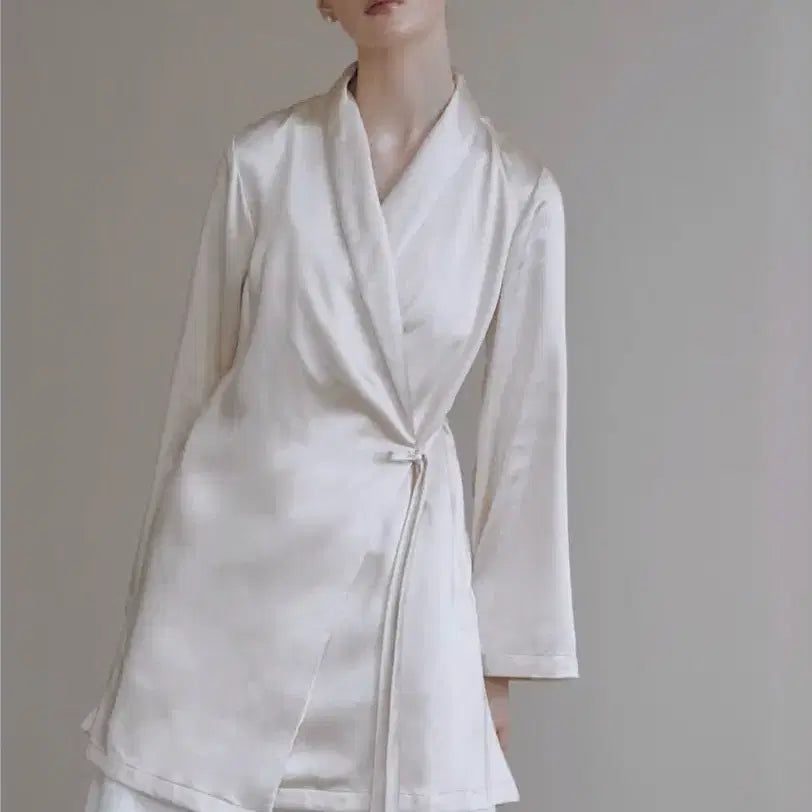 [BUNJANG] Hotel Doson Classic Mini Robe (Soft Ivory, Free Size) / [새제품] 호텔도슨 클래식 미니 로브