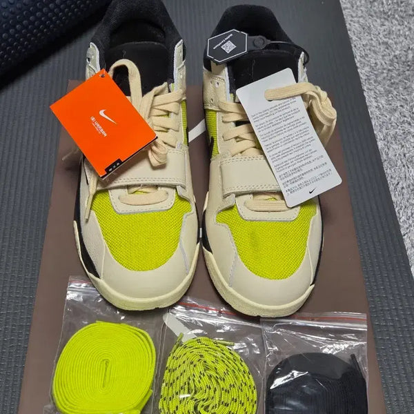 [BUNJANG] Jordan x Travis Scott Jumpman Jack TR Bright Cactus / 조던 x 트래비스 스캇 점프맨 잭 TR 브라이트 캑터스 270