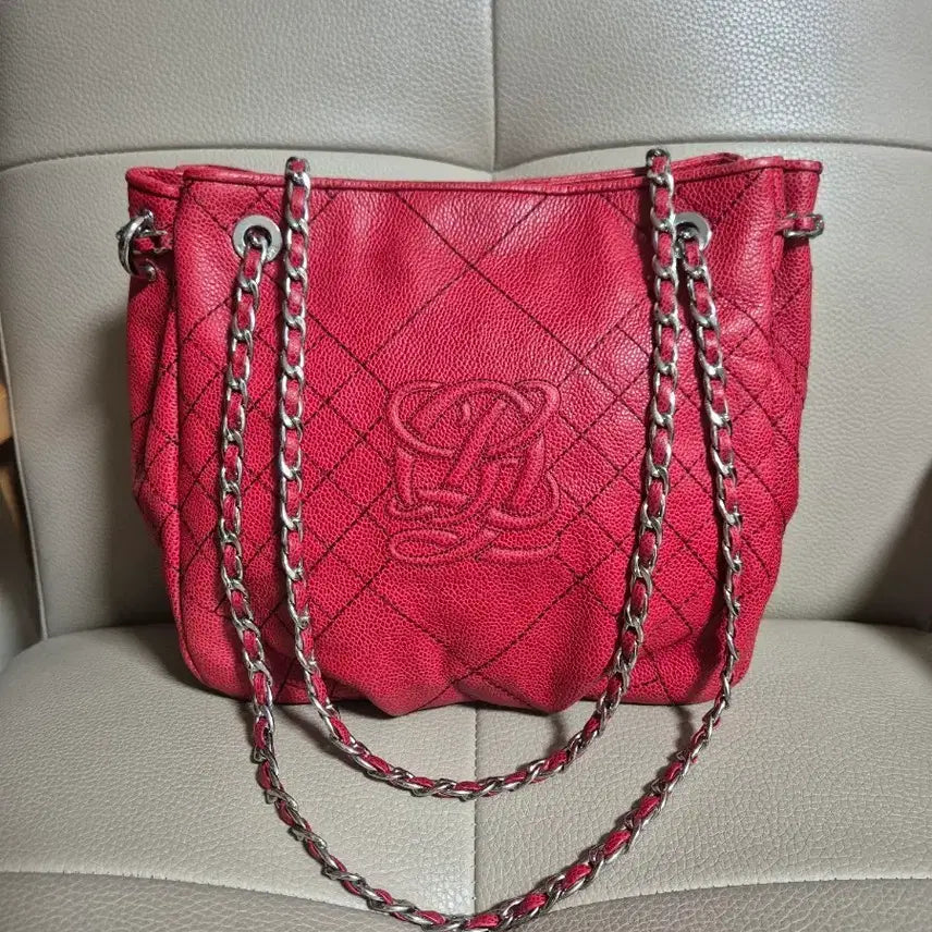 [BUNJANG] Louis Quatorze Quilting Chain Shoulder Bag / 루이까또즈 퀼팅 체인 숄더백