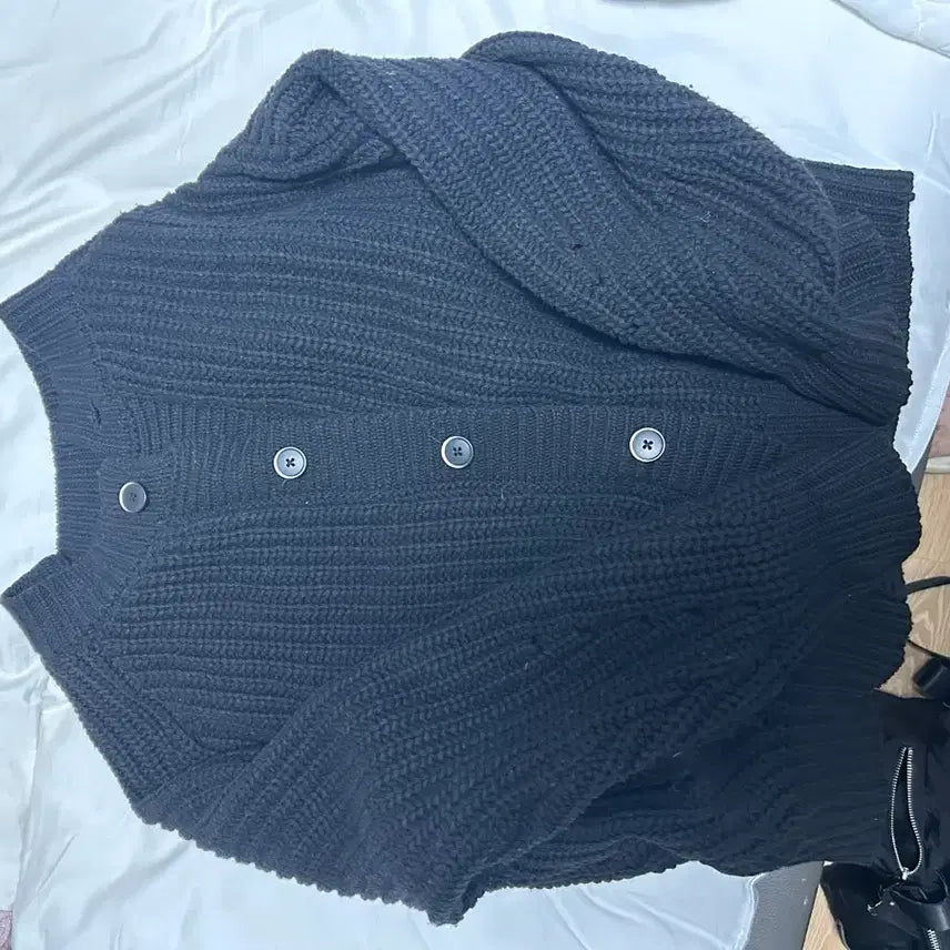 [BUNJANG]  Elwood Bulky Crew Cardigan / 엘무드 벌키 크루 가디건 44