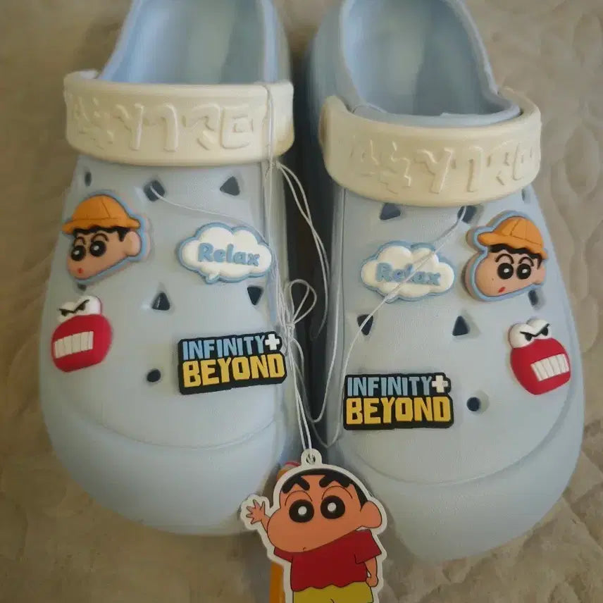 [BUNJANG] Shin-chan Light Blue Slippers / 신짱구 슬리퍼 라이트블루