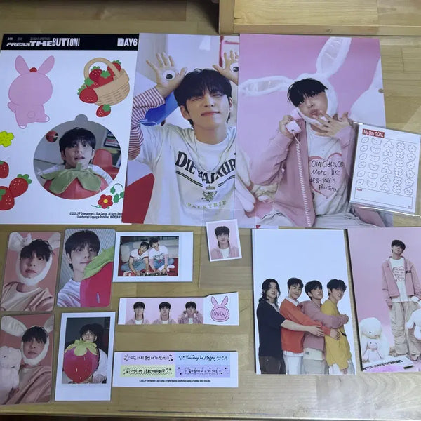 [BUNJANG] Day6 Wonpil Season's Greetings Photocard, Postcard, Polaroid / 데이식스 원필 시즌그리팅 포카 엽서 폴라
