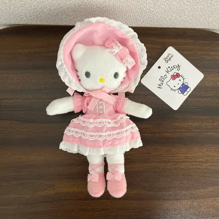 [BUNJANG] Sanrio Hello Kitty Closet Keyring Ballerina Pink Doll / 산리오 헬로키티 클로젯 키링 발레리나 핑크 공주 인형 뽑기