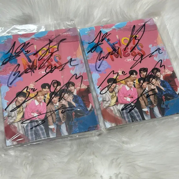 [BUNJANG] EVNNE Autographed 4th Mini Album / 이븐 EVNNE 친필 싸인앨범