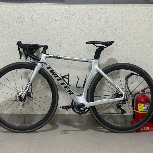 [BUNJANG] Thunder Carbon 105 Road Bike / 트위터 썬더 카본 105 로드 (판매중)