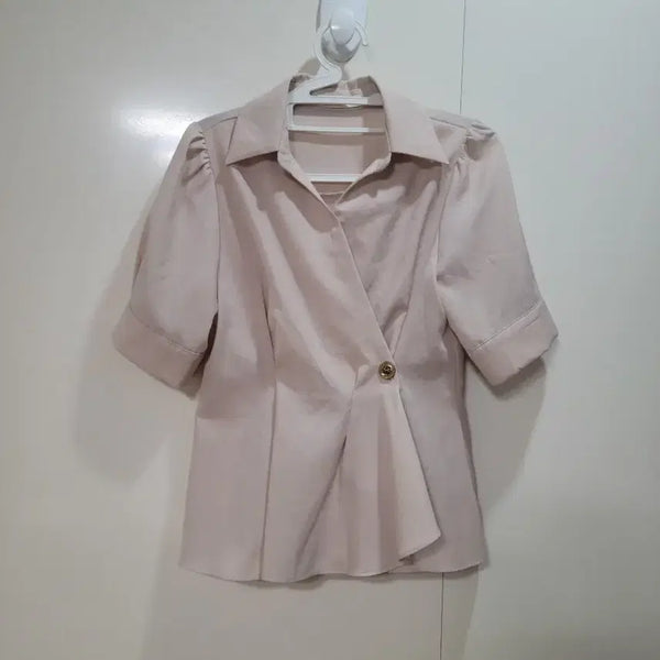 [BUNJANG] ATR Beige Wrap Blouse / ATR 베이지 랩 블라우스