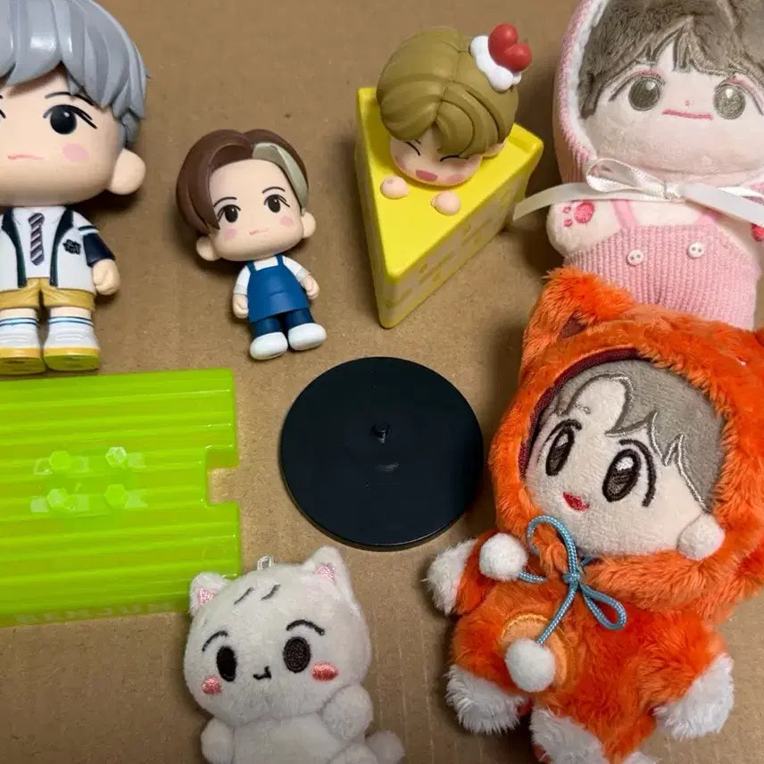 [BUNJANG] NCT DREAM Renjun Kkomjuni Doll Figure / 엔시티 드림 런쥔 꼬마즈 피규어 인형 꼼쥔이 번번런 쪼먕이