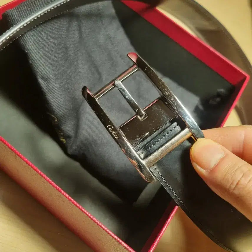 [BUNJANG] Cartier Tank Reversible Belt (Black/Brown) / 까르띠에 탱크 양면벨트  (블랙/브라운)