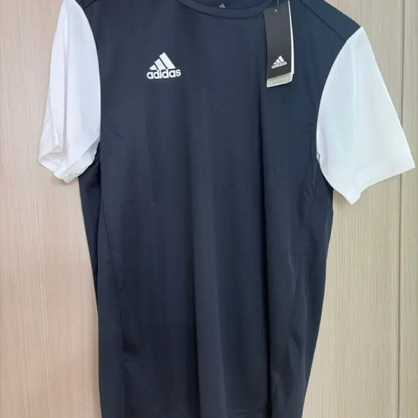[BUNJANG] Adidas Functional Short Sleeve T-Shirt Navy/White / 아디다스 기능성 반팔 티셔츠 네이비 화이트 M,L