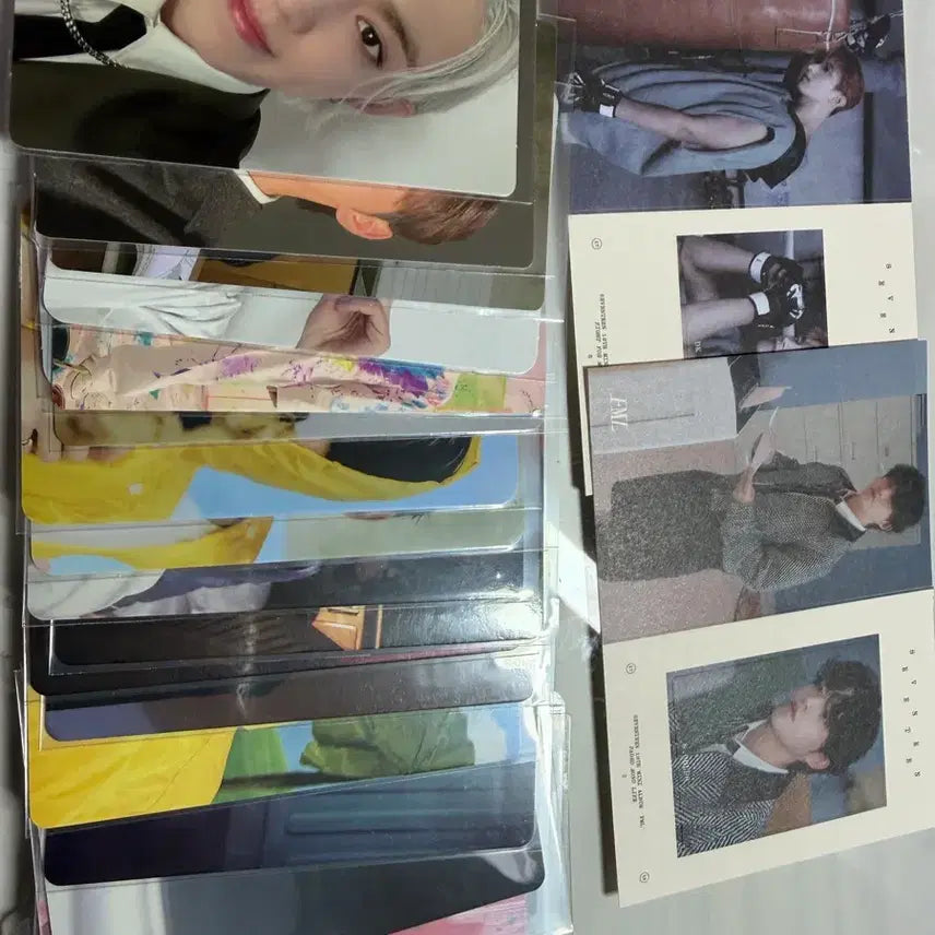 [BUNJANG] SEVENTEEN Bundle Set Photocards and Stickers / 세븐틴 일괄 양도