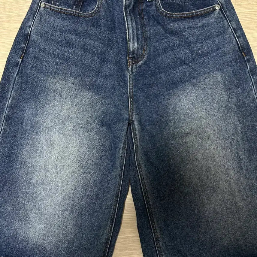 [BUNJANG] Unbranded Washed Bermuda Shorts (2-Pack) / 무탠다드 워싱 버뮤다팬츠 1+1