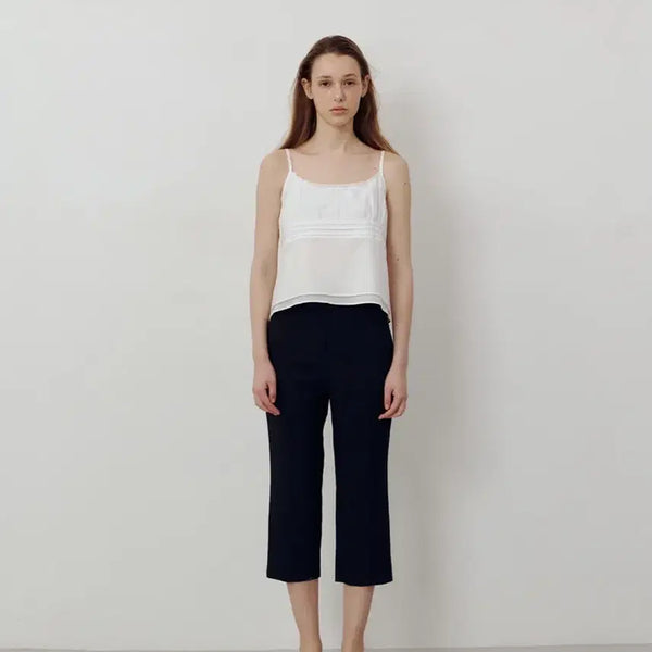 [BUNJANG] Ovmoire Pin-tuck Layer Sleeveless Top White / ovmoire 오브모아르 핀턱 레이어 슬리브리스 화이트