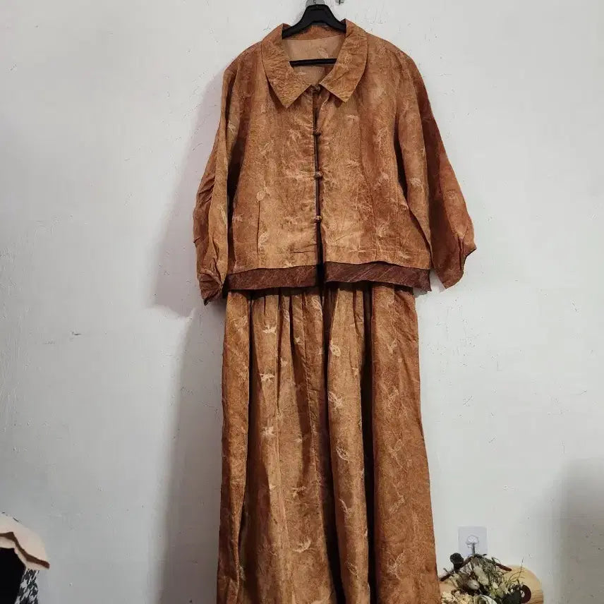 [BUNJANG] Rayon Brown Pattern Jacket Skirt Set / 인견.브라운 패턴 자켓 스커트 세트