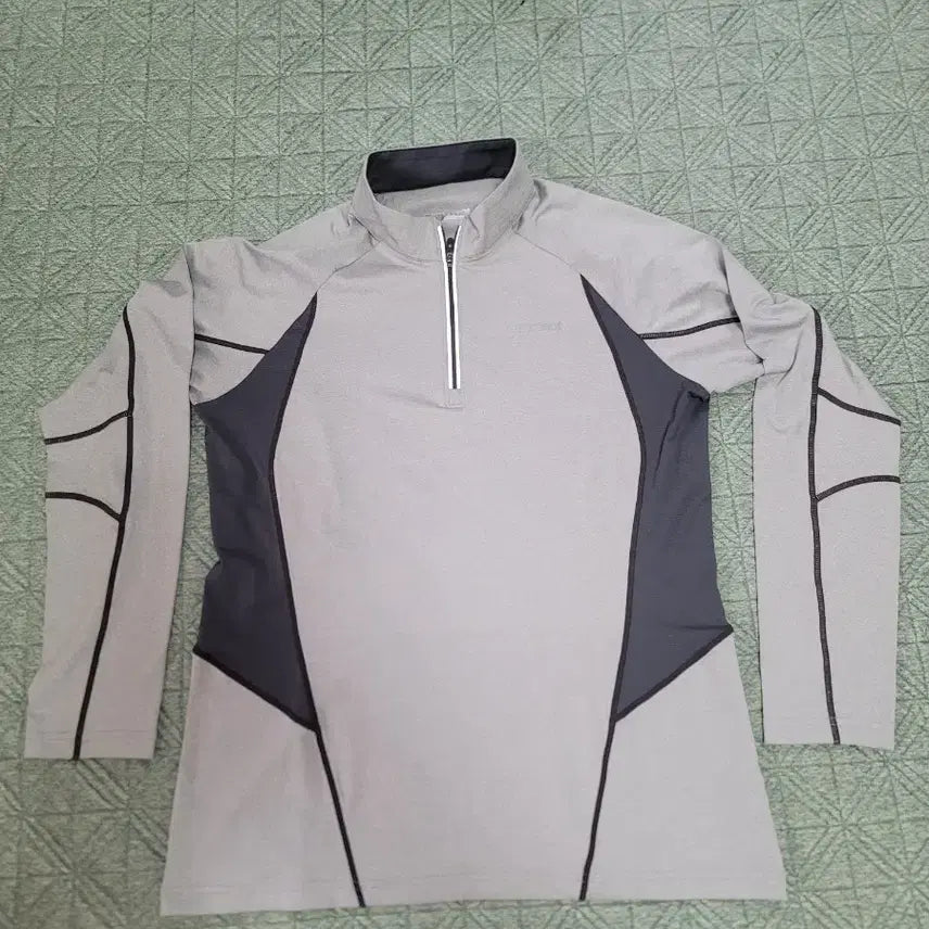 [BUNJANG] Marmot Functional Full-Zip T-Shirt / 마모트 기능성 집업 티셔츠
