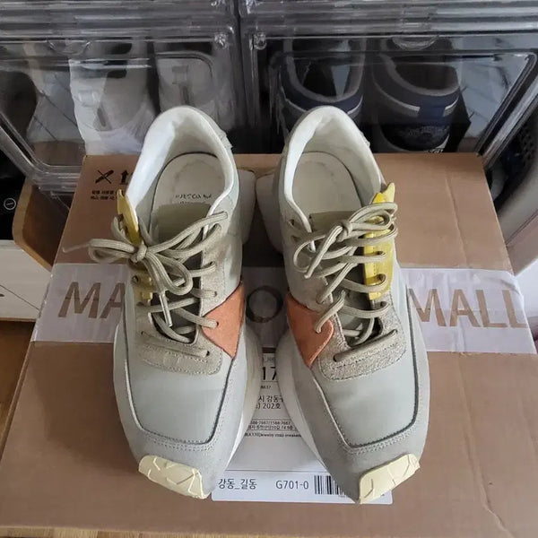 [BUNJANG] SUECOMMA BONNIE Beige Leather Sneakers Size 240 / 슈콤마보니스니커즈 240(370)