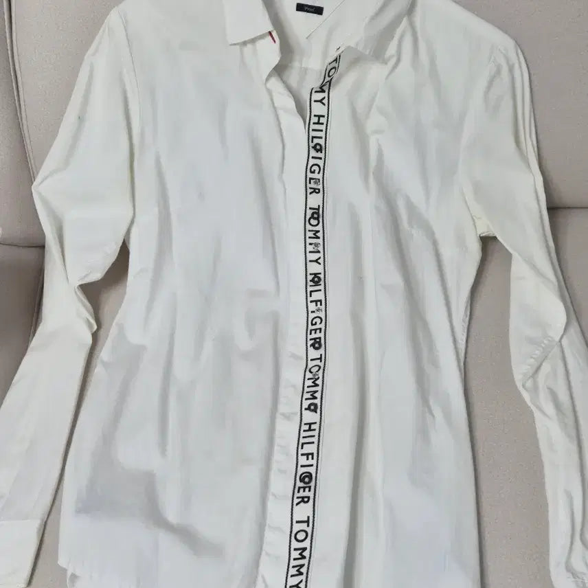 [BUNJANG] Tommy Hilfiger Women's White Shirt / 타미힐피거 여성 셔츠 화이트
