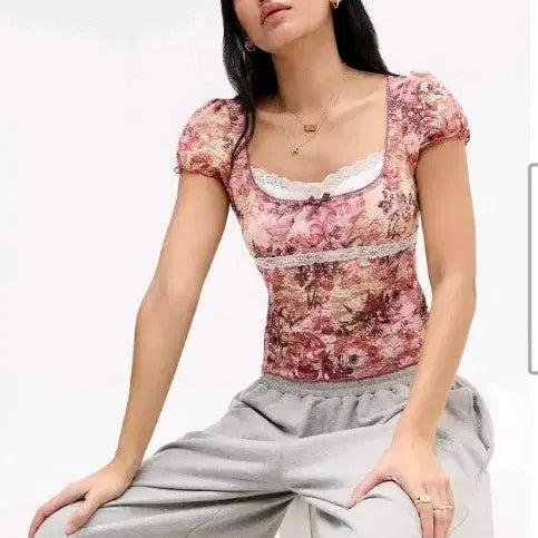 [BUNJANG] Urban Outfitters Kimchiblue Maya Sheer Lace Top Blouse Pink S / 어반아웃피터스 김치블루 말카 쉬어 레이스 탑 블라우스 핑크 S