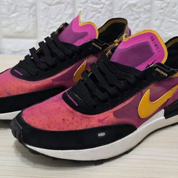 [BUNJANG] Nike Waffle Racer Pink Yellow / 나이키. 와플레이서 핑크 옐로우 265.